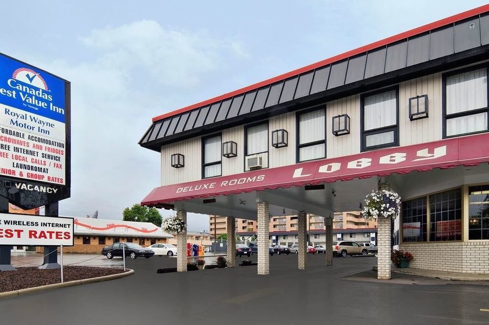 Canadas Best Value Inn Калгари Экстерьер фото