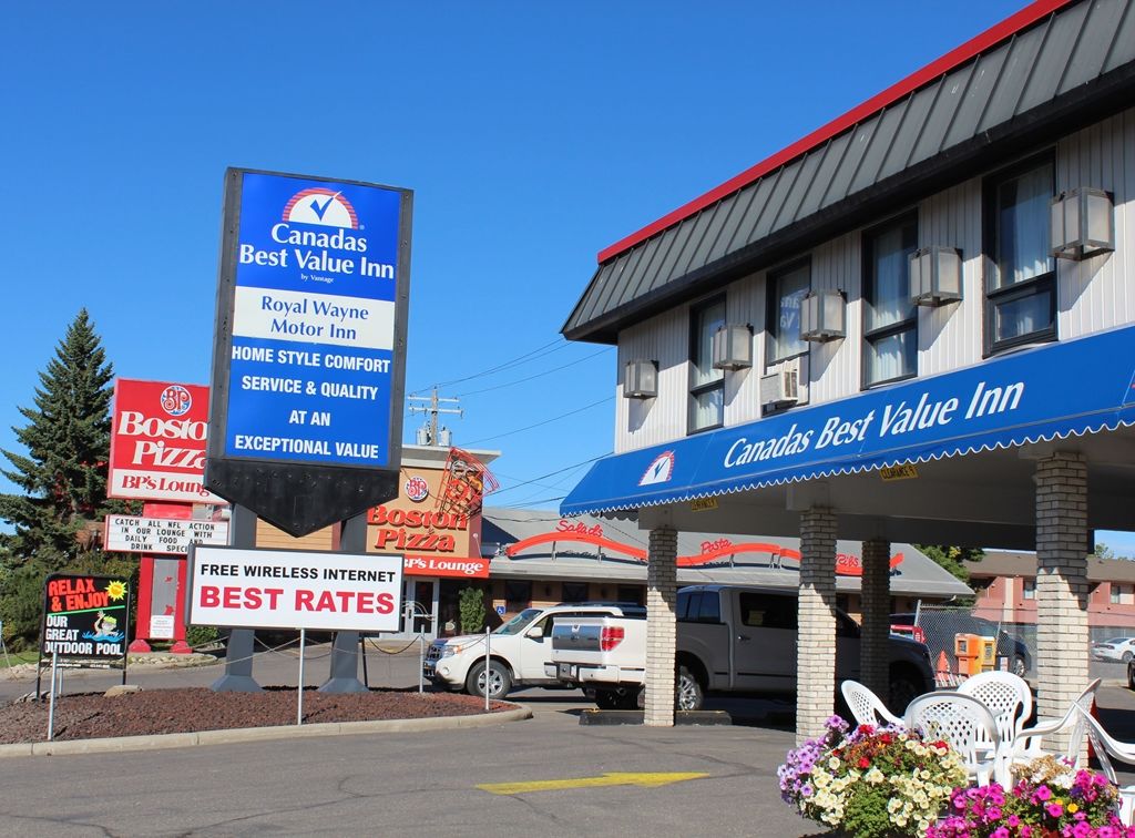 Canadas Best Value Inn Калгари Экстерьер фото
