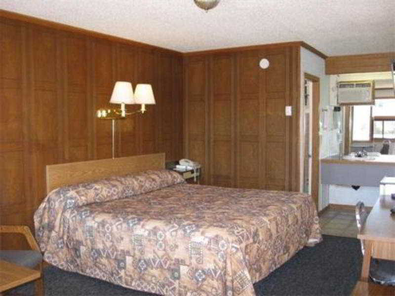 Canadas Best Value Inn Калгари Номер фото